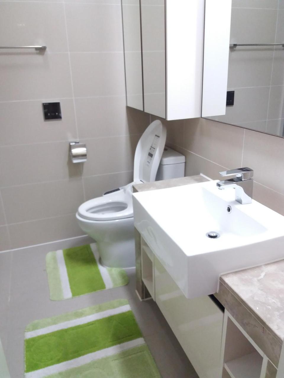 Appartamento Highvill Ast Akmola Esterno foto